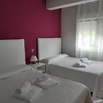 Navia * A Pontenova