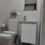 Navia Πανσιόν *