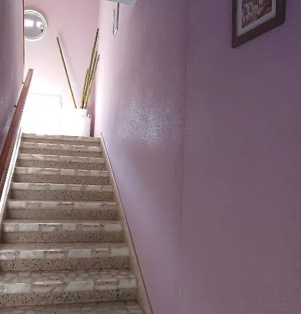 Navia بيت ضيافة A Pontenova