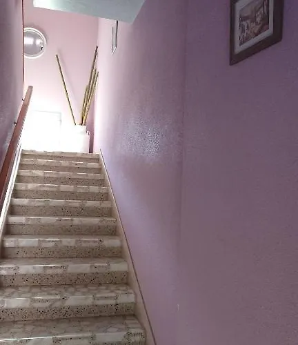 Navia Gæstehus A Pontenova