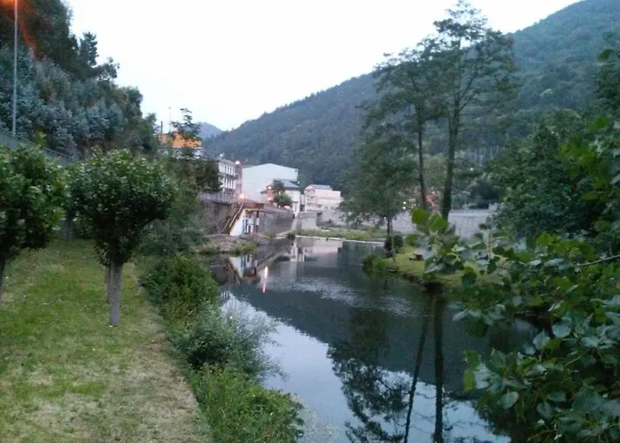 Navia *